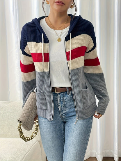Cardigan femme à capuche avec fermeture zippée sur le devant