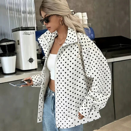 Veste courte femme tissée à pois avec coupe ample