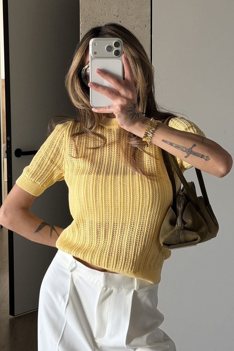 Pull Femme En Maille Ajourée À Manches Courtes