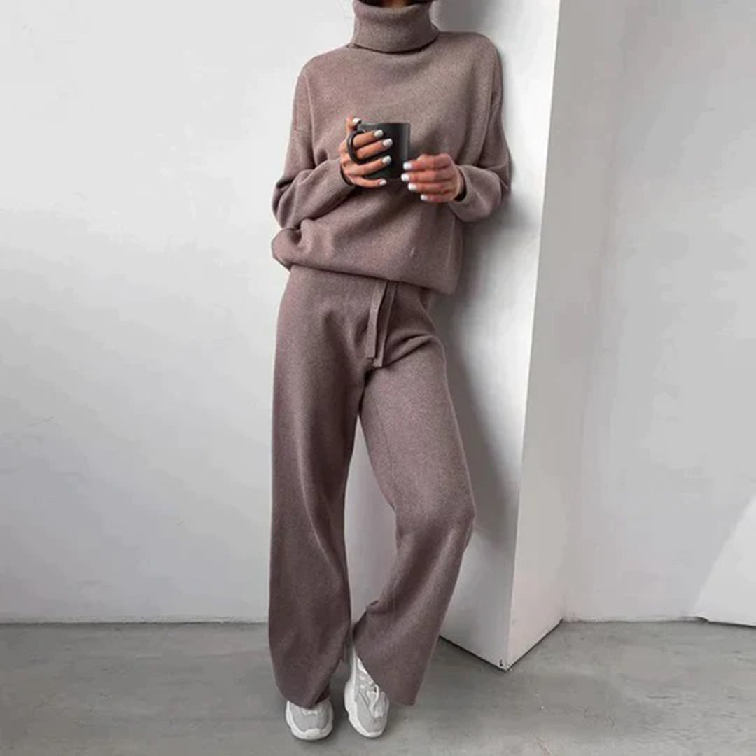 Ensemble marron café porté pour un look féminin et confortable