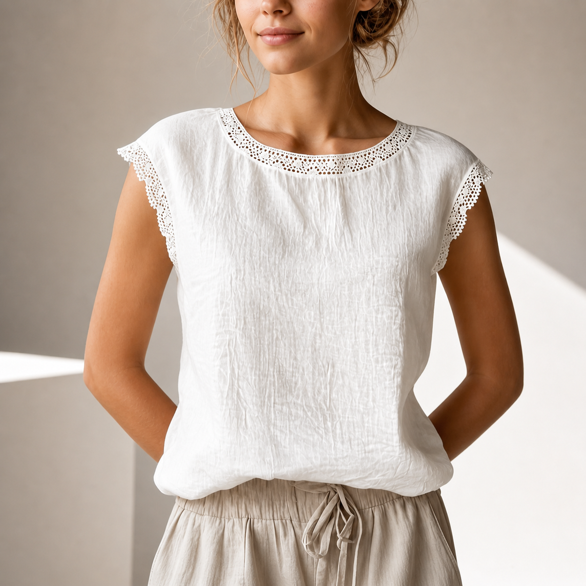 Blouse Femme À Coupe Ample Avec Finitions En Dentelle
