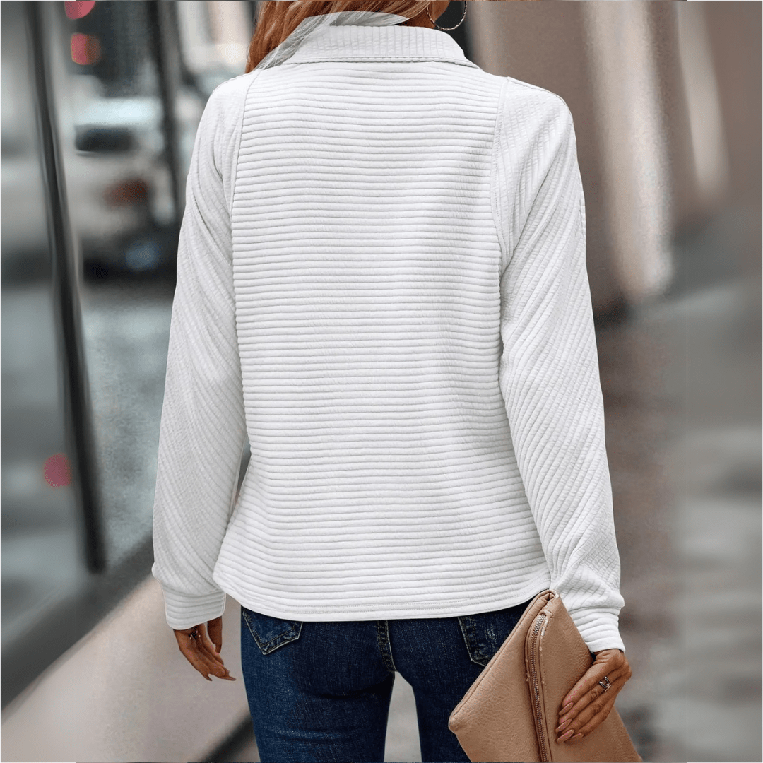 Vue de face du pull femme texturé à demi-zip