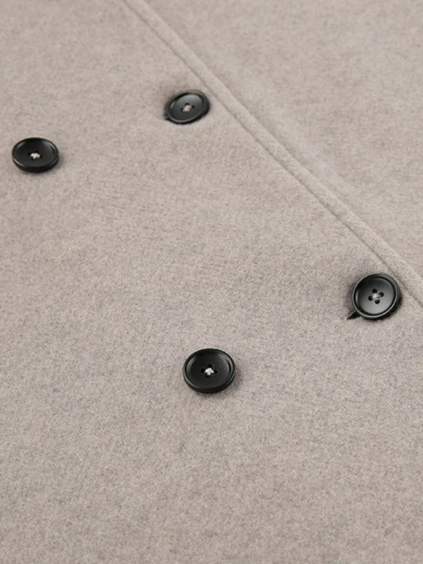 Veste femme à double boutonnage et col tailleur, vue rapprochée