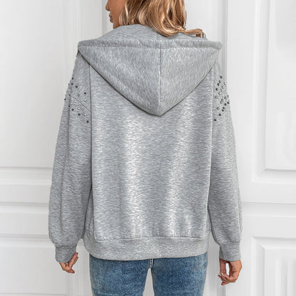 Pull gris clair pour femme avec capuche et manches longues