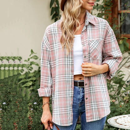 Chemise femme à carreaux avec manches longues et poche avant