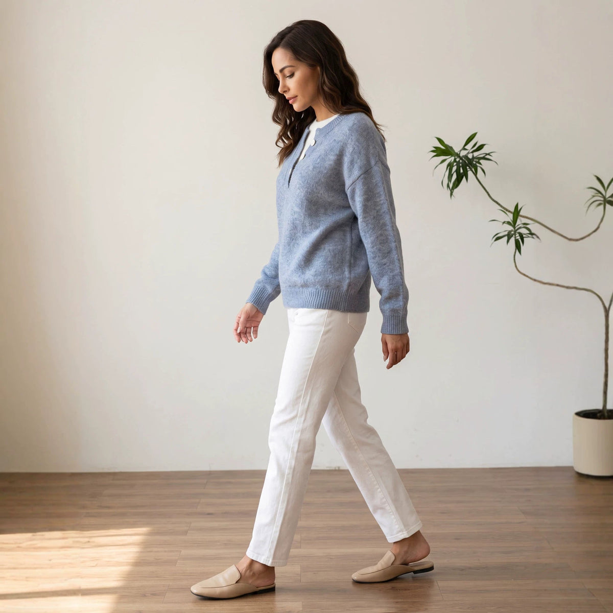Détail du col demi-zip et de la maille du pull femme