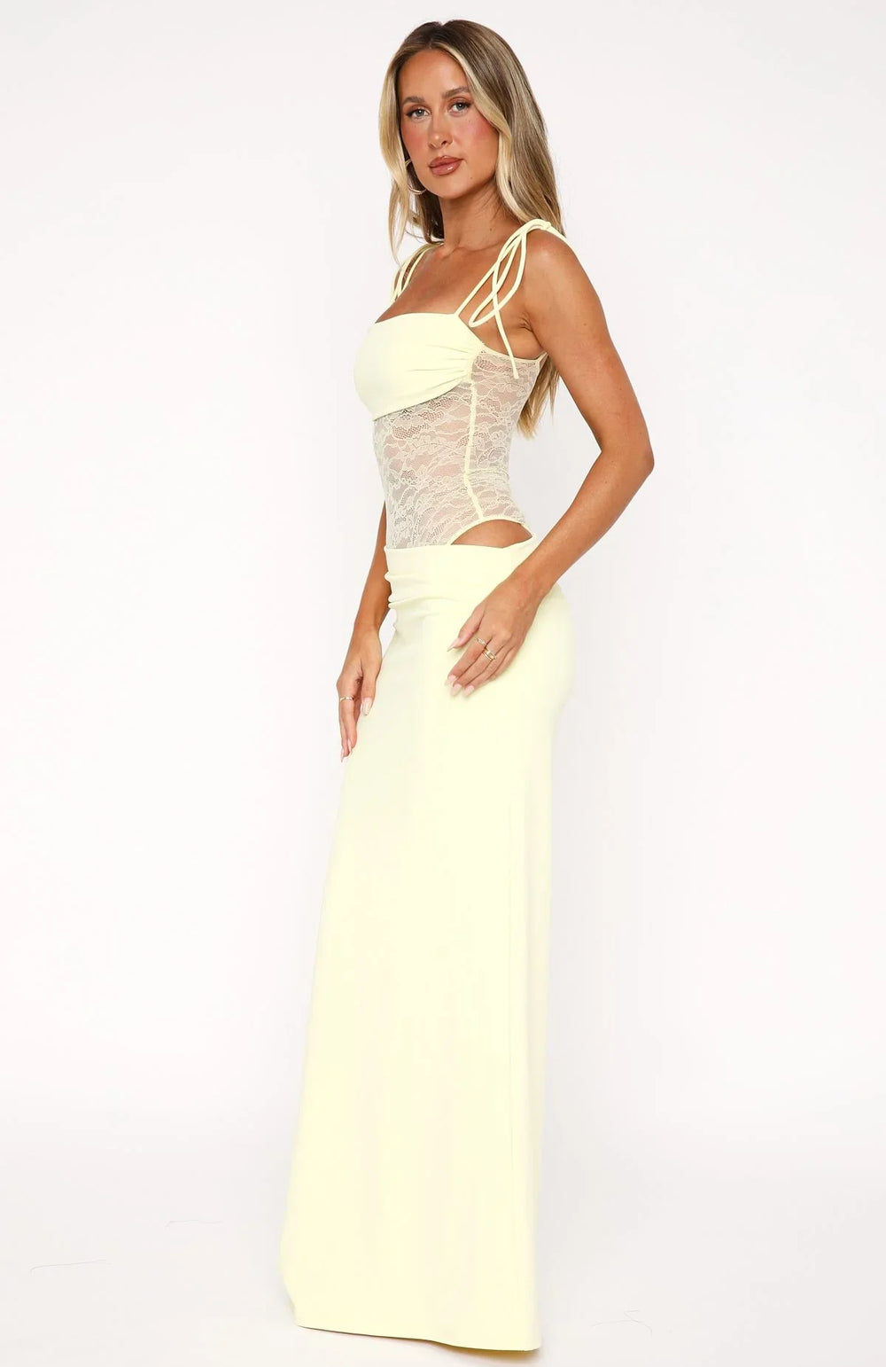 Robe maxi en dentelle pour soirée élégante, Sublime Sophie