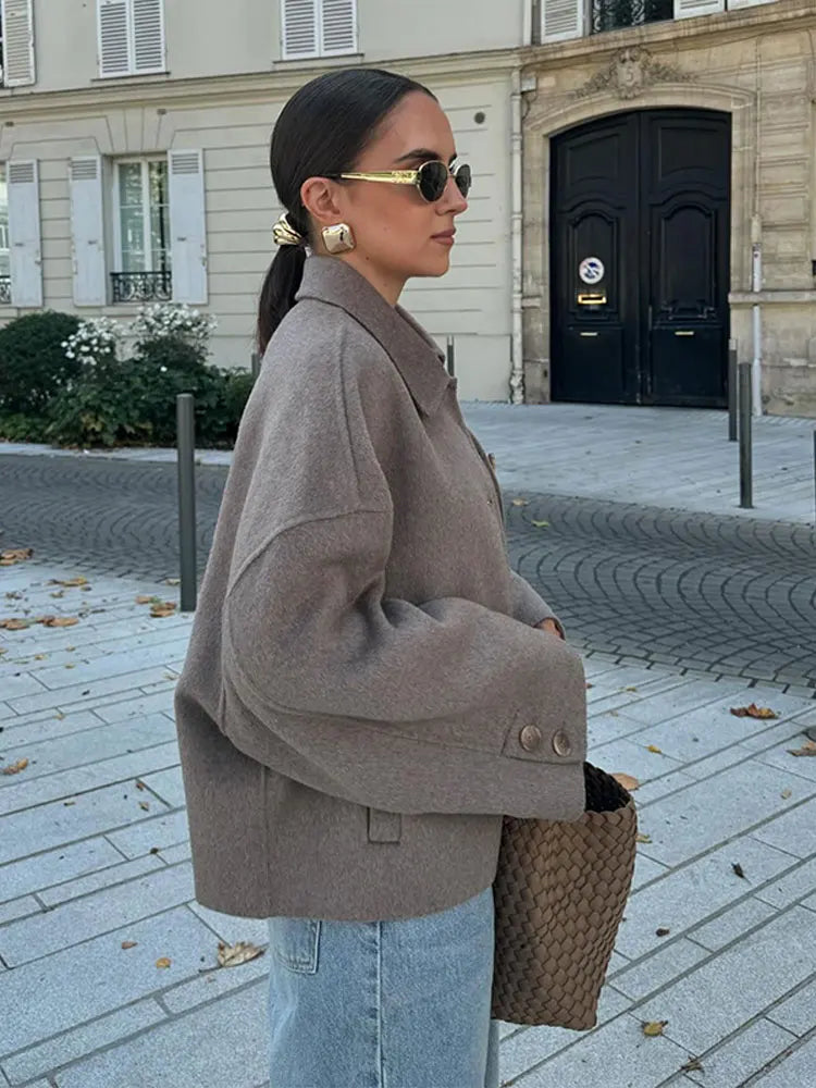 Veste élégante matelassée à revers