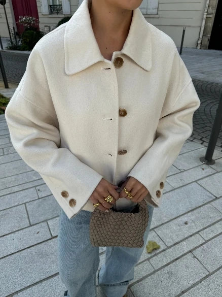 Veste élégante matelassée à revers