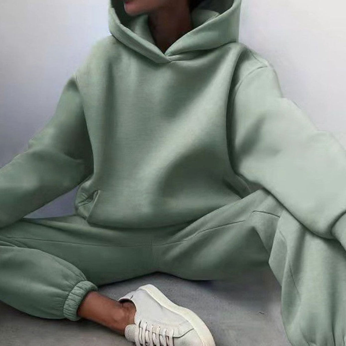 Ensemble Jogging Femme À Capuche Coupe Ample