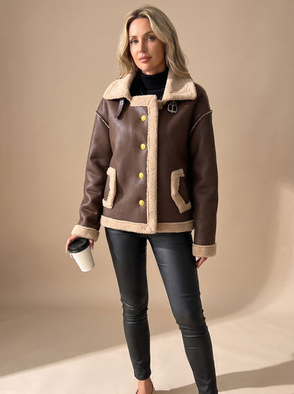 Veste aviateur femme en similicuir doublée sherpa, vue de face